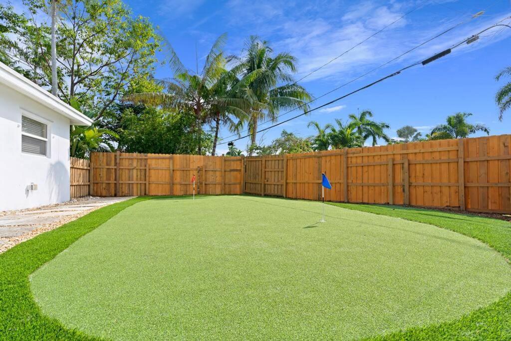 Waterfront-Heated Pool-Mini Golf-Game Room-2Mi Beach Fort Lauderdale Ngoại thất bức ảnh