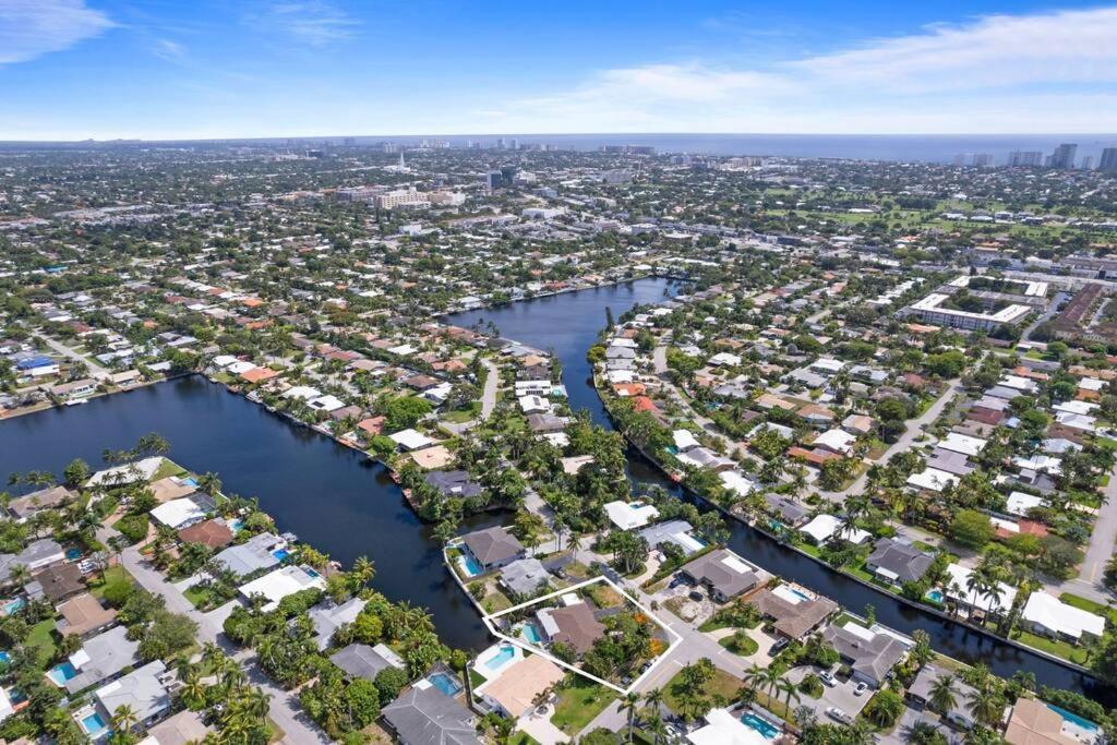 Waterfront-Heated Pool-Mini Golf-Game Room-2Mi Beach Fort Lauderdale Ngoại thất bức ảnh